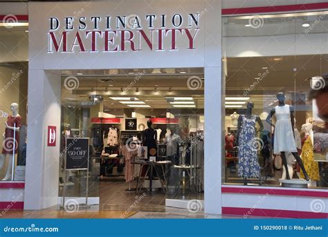 Maternity Clothing Stores In Houston, Texas: Where Expecting Moms Can Shop