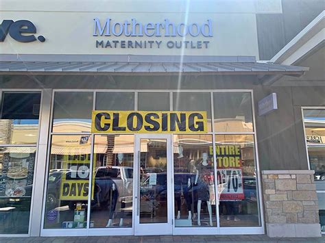 Maternity Stores In Lubbock: A Guide For Expecting Moms