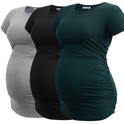 10 perfect maternity dresses for photoshoots (that are all on Amazon prime)