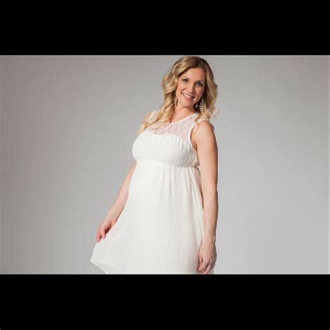 Casual Maternity Dresses Ideas and Where to Shop for Them