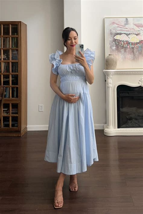 17 MaternityFriendly Dresses to Wear During Spring Who What Wear