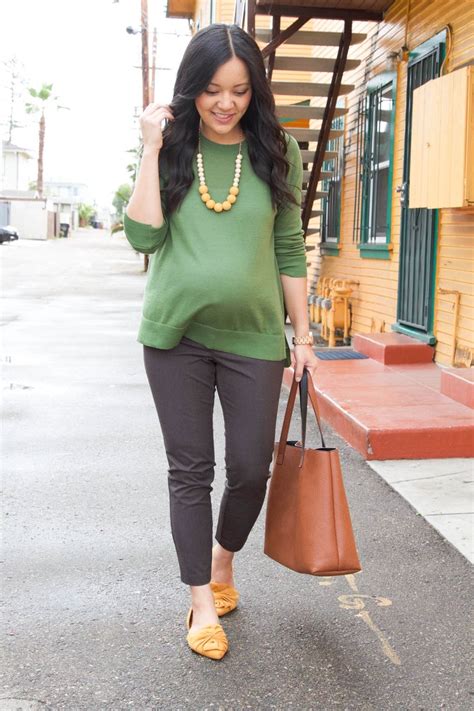 Fashionable Maternity Work Clothes / Women Fashion Trend Maternity