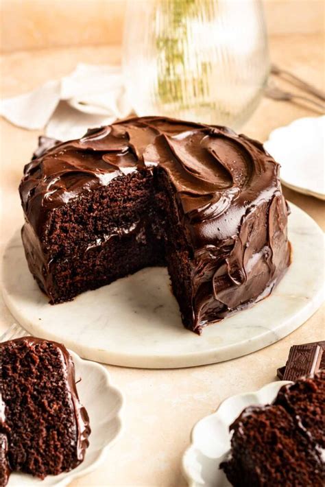 BRUCE BOGTROTTER CHOCOLATE CAKE from Matilda FICTION