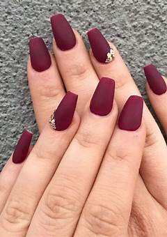 Matte Acrylic Nails: The Latest Trend In Nail Fashion