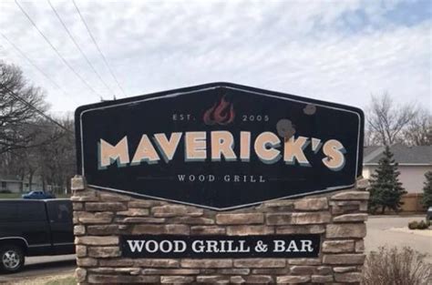 maverick's wood grill champlin mn
