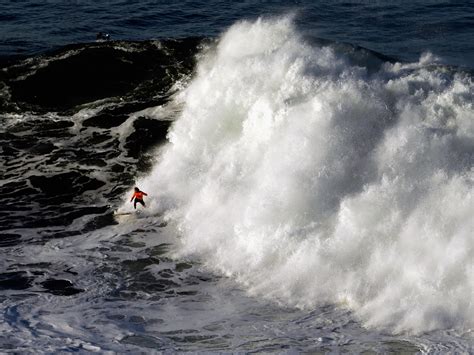 mavericks big wave surf competition