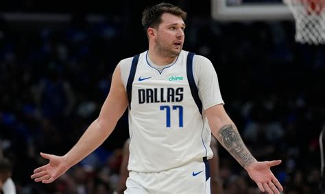 mavs game live stream free