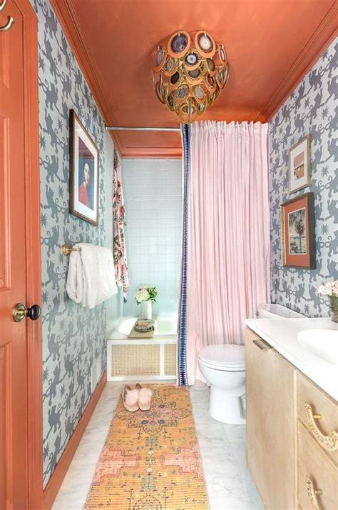 Maximalist bathroom decor, eclectic bathroom decor, whimsical bathroom