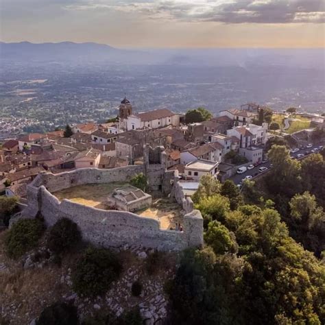 maximize visit to Castel Romano