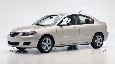 Mazda 3 1.6 Dízel Teszt Autók ára