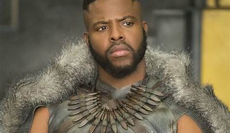 Mbaku Black Panther Acteur Portrait Of Actor Winston Duke From Marvel's The