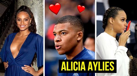 mbappe girlfriend name