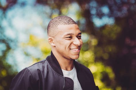 mbappe official website