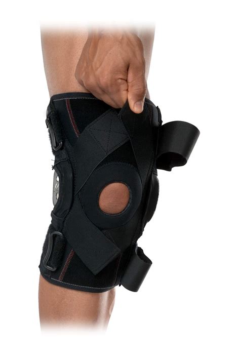 mcdavid maximum support knee brace