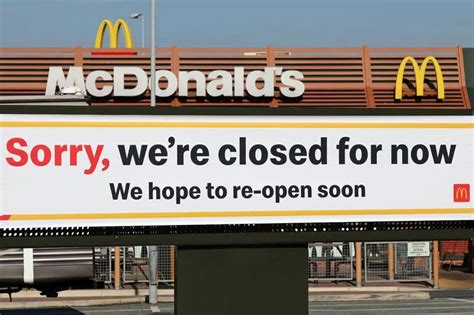 mcdonalds closing time saturday