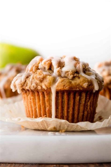 Mcintosh Apple Muffins