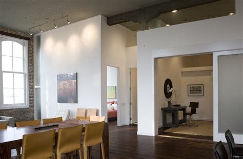 Mcintyre And Robinowitz