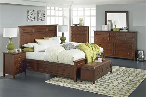 Mckenzie Bedroom Collection