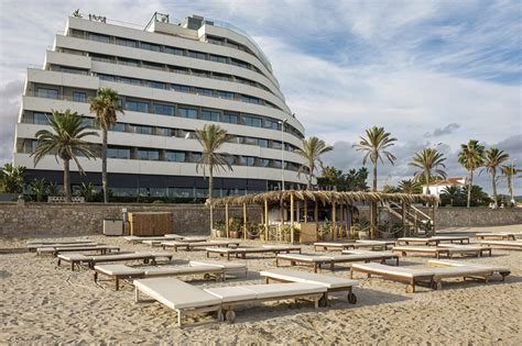 Discover the Exquisite Charm of Me Sitges Terramar: Your Perfect Coastal Retreat