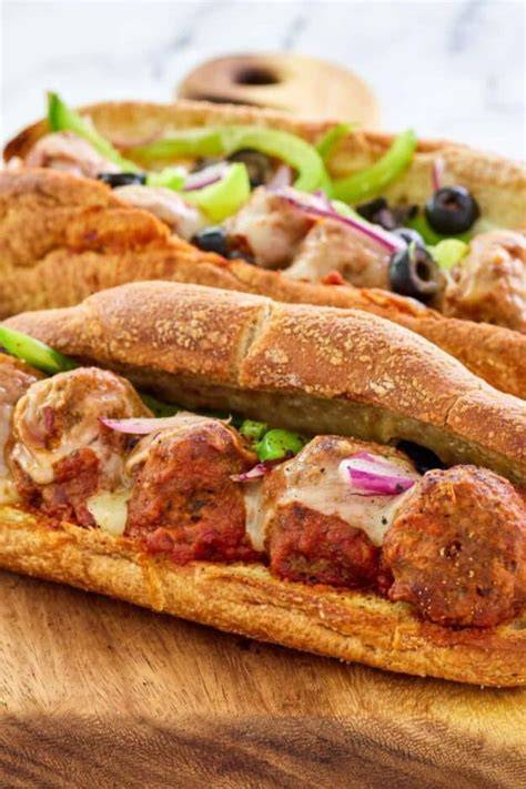 Subway Worker Reveals How To Get Free Food (And Why You Should Avoid