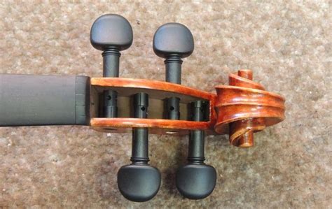 Mechanical Pegs Violin