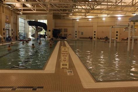 medina rec center pool