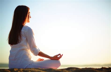 Praktik Meditasi atau Yoga