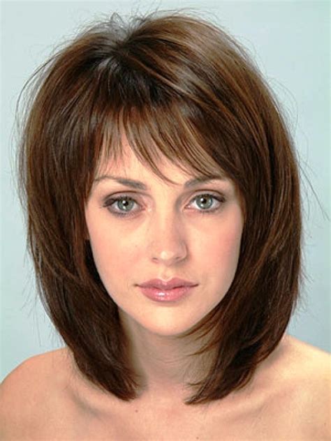  79 Gorgeous Medium Length Hairstyles For Thick Hair Round Face Hairstyles Inspiration