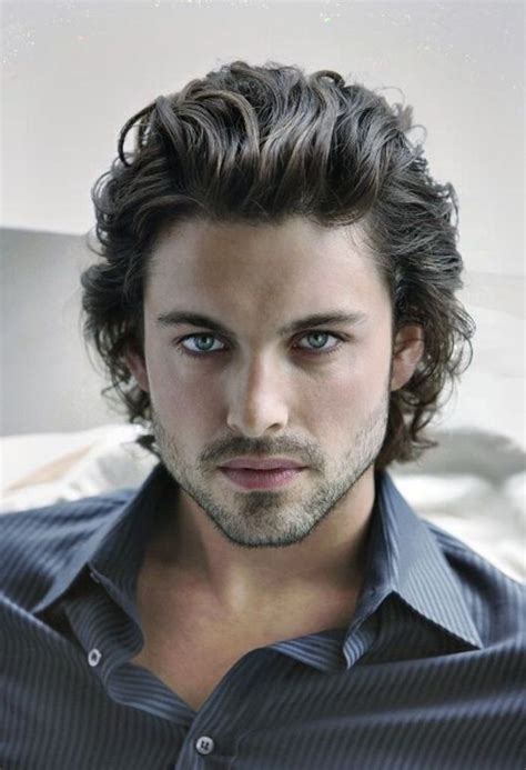 The Medium Length Mens Hairstyles Wavy Hairstyles Inspiration