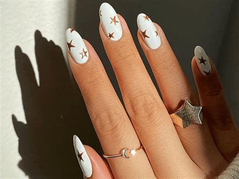 medium nail art designs