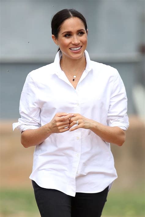 meghan markle rolled up sleeves