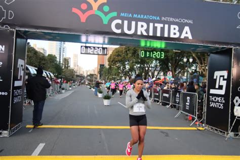 meia maratona internacional de curitiba 2023