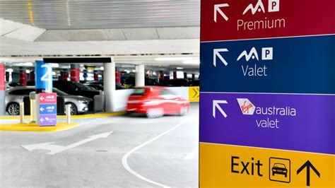melbourne airport drive up parking rates