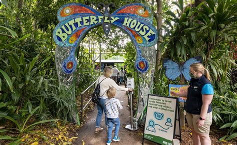 melbourne zoo opening hours