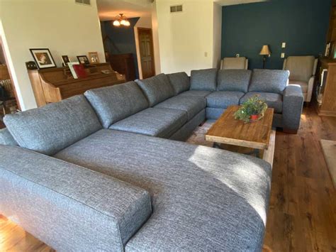 Melrose Sofa Reviews