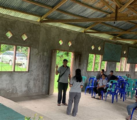 Memberdayakan Komunitas