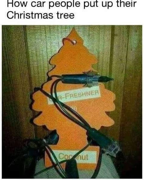 10+ Funny Xmas Tree Memes Factory Memes
