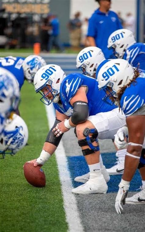 memphis player collapsed