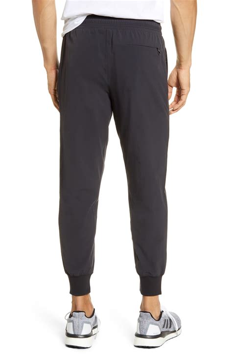 men's alo yoga joggers sale