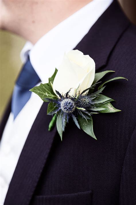 Men's Buttonhole Flowers