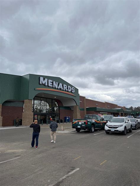 menards maplewood hours