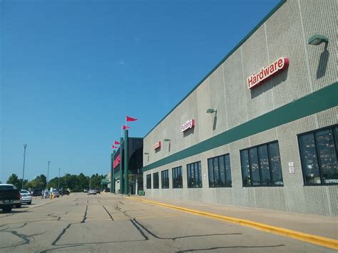 menards peru il hours