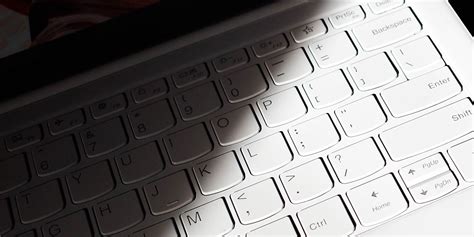 Cara Menonaktifkan Keyboard Bawaan Laptop