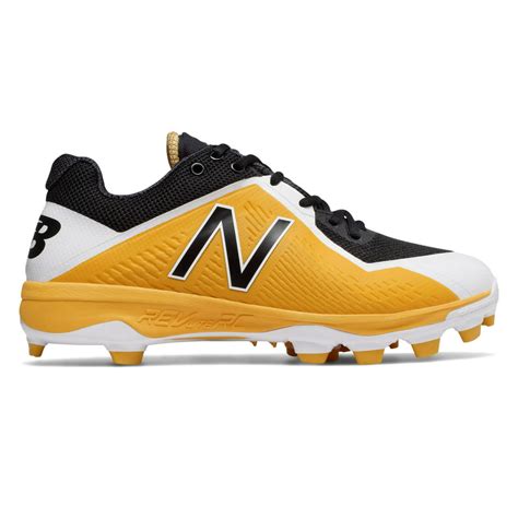 mens new balance baseball shoes for sale