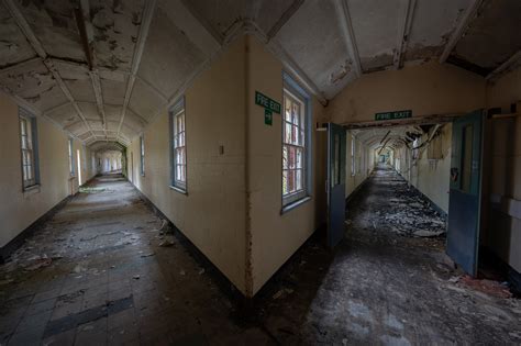 5 Ways Asylums Fail
