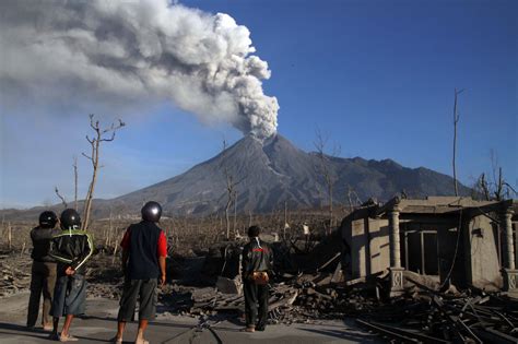 merapi volcano 2010