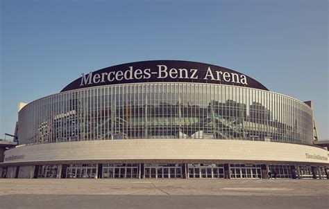 mercedes benz arena geschichte