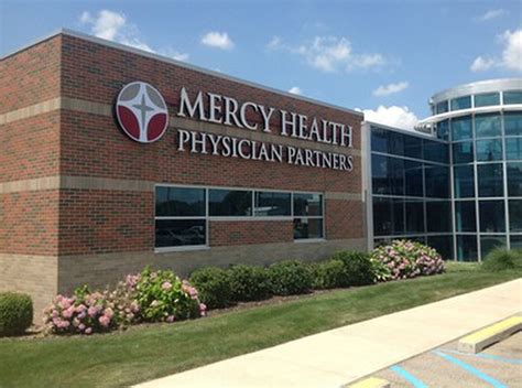 mercy health holland mi