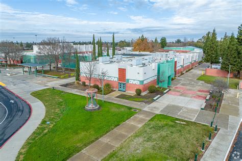 Mesa Verde High School