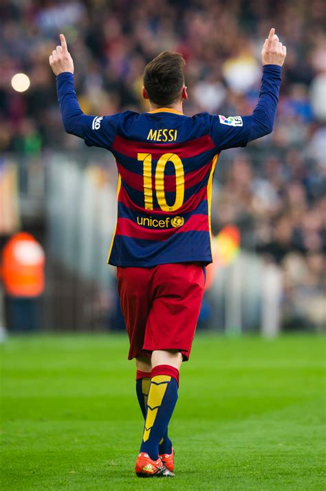 messi goal celebration picture